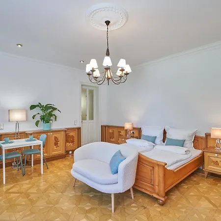 Exclusive Entry: Cozy Guestroom Baden Exteriér fotografie