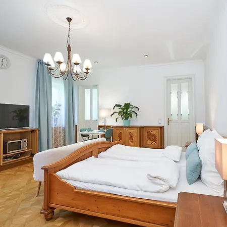 Exclusive Entry: Cozy Guestroom Baden Exteriér fotografie